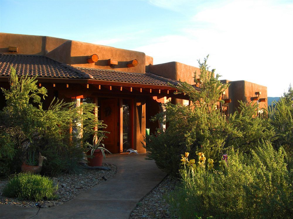 Bighorn Ridge Guesthouse Okanagan Falls Exterior photo