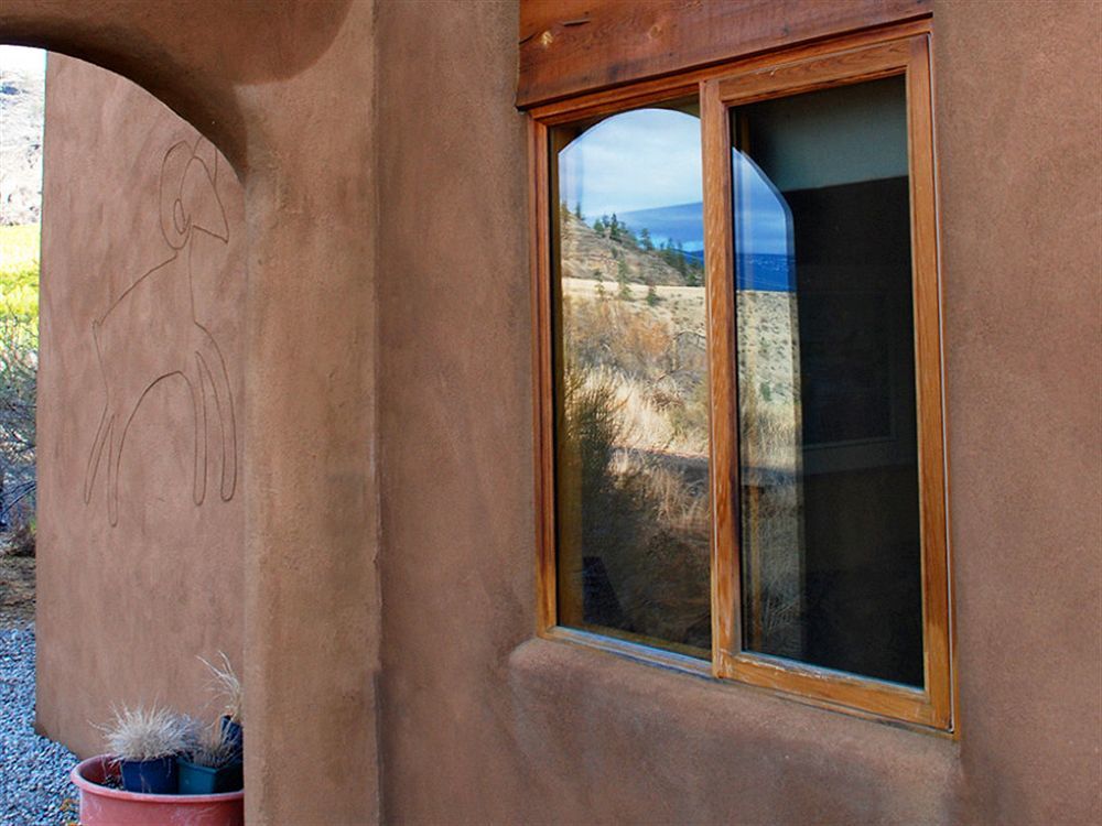Bighorn Ridge Guesthouse Okanagan Falls Exterior photo