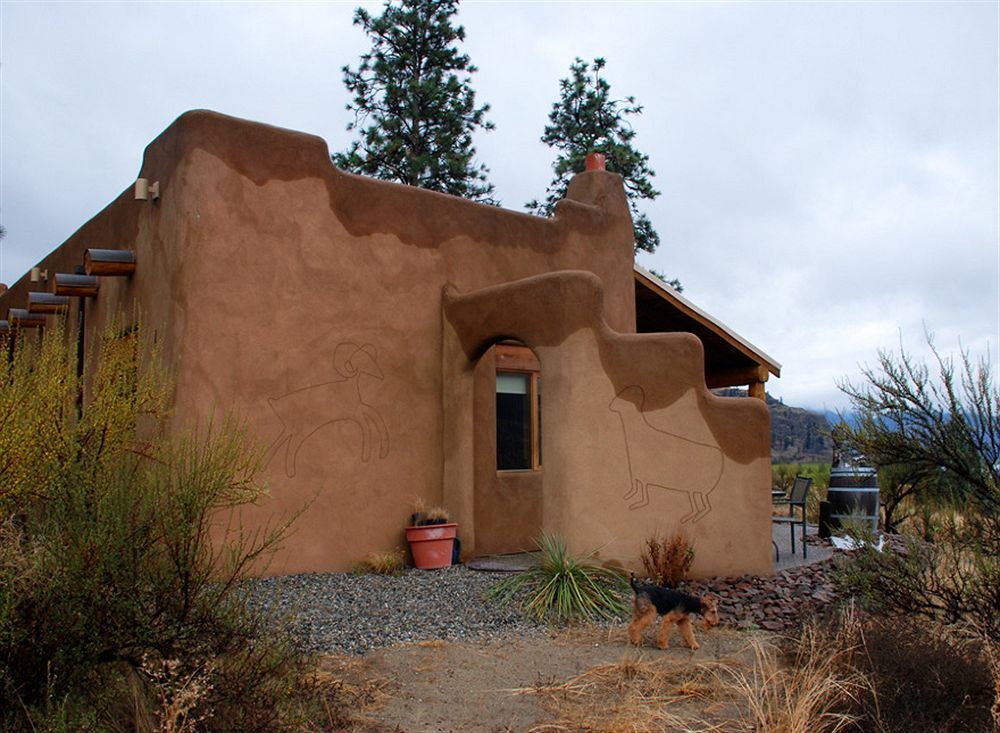 Bighorn Ridge Guesthouse Okanagan Falls Exterior photo