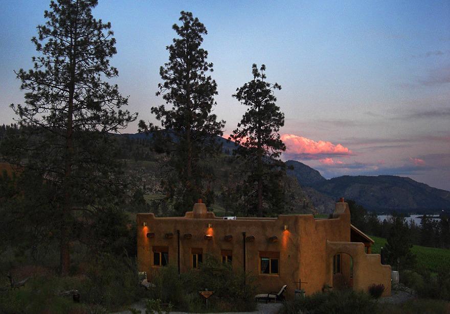 Bighorn Ridge Guesthouse Okanagan Falls Exterior photo
